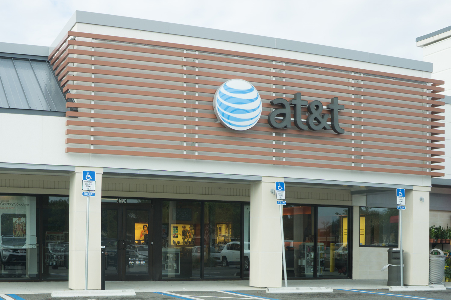 AT&T Introduces Call Protect, an Automatic Spam Call Blocker | Digital ...