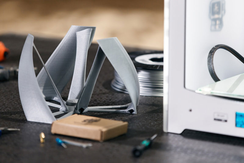 ultimaker unveils two new 3d printers at ces 2016 2 plus makerbot fabricator 5