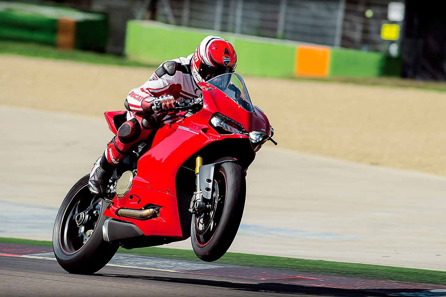 worlds fastest motorcycles ducati 1299 panigale s 0006