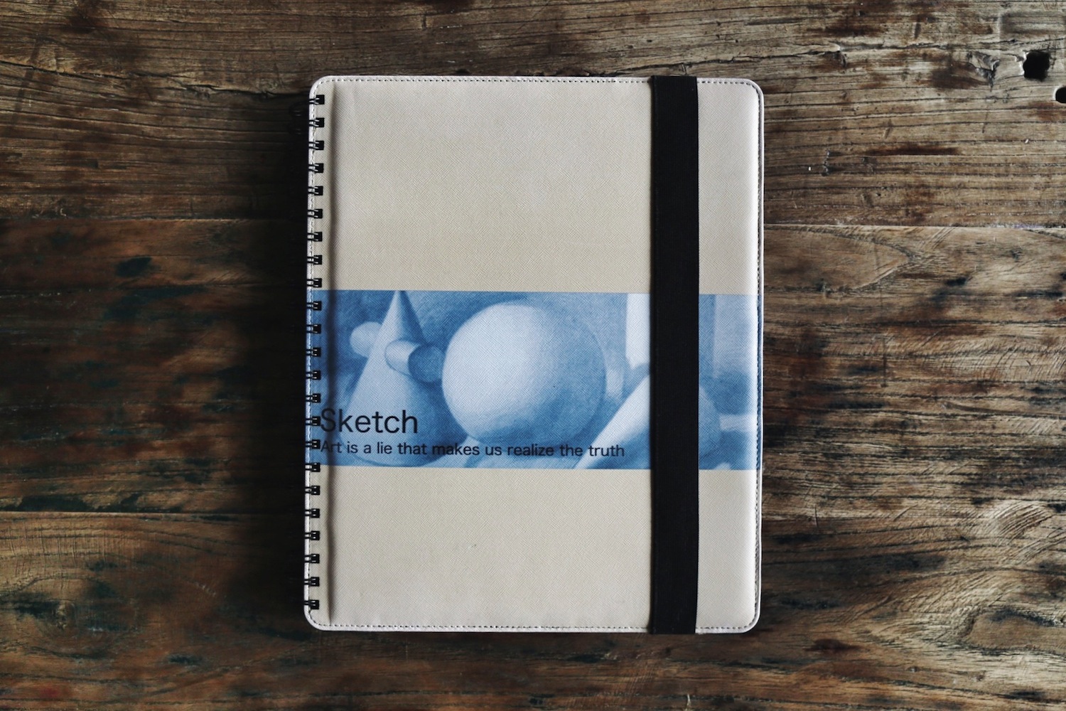 ipad pro sketchbook case processed with vscocam f2 preset
