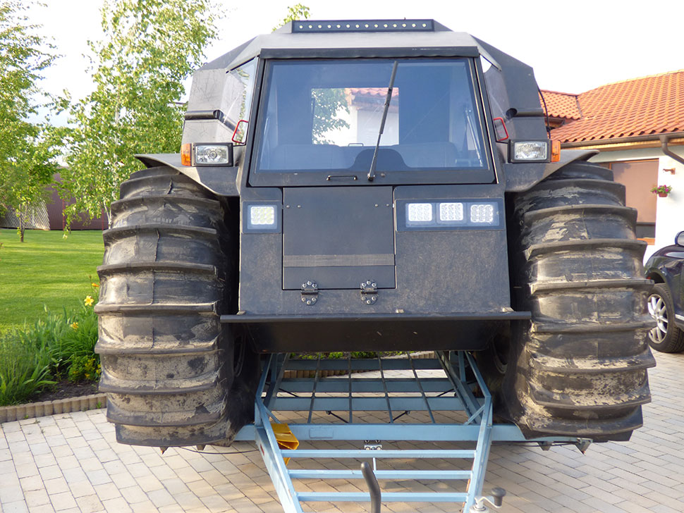russian sherp atv self inflating tires 0002