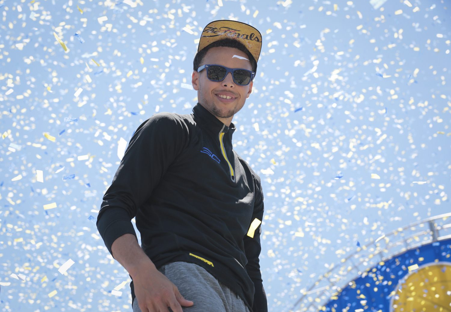 nba photographer jack arent steph curry during the 2015 championship parade