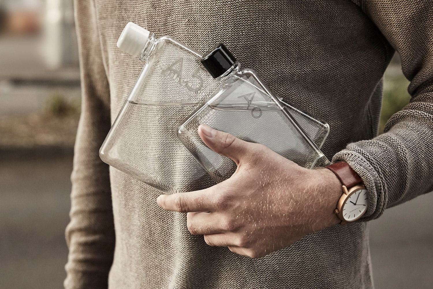 2016 oscars gift bags distinctive assets memobottle premium reusable water bottle  47