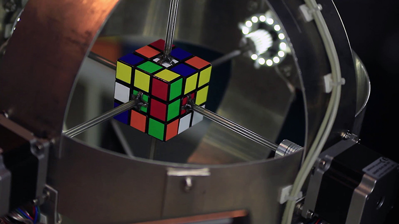 Rubik's Cube Robot