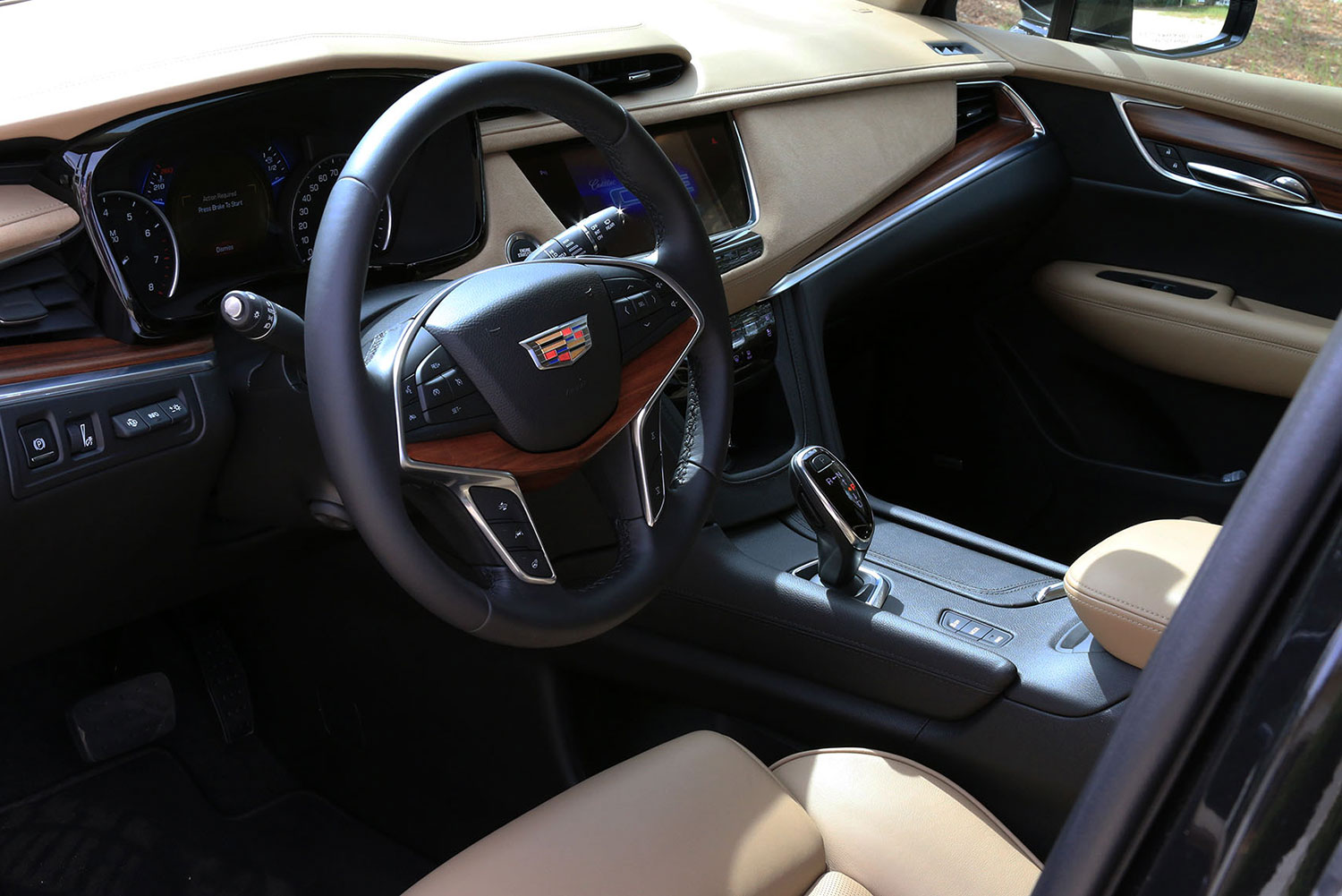 2017 Cadillac XT5 Hands On
