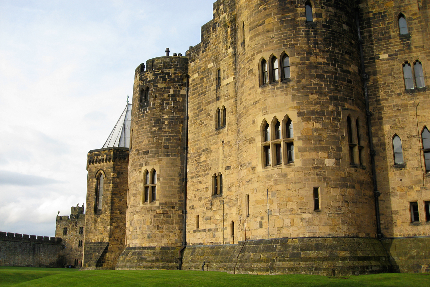 10 famous movie locations you can actually visit alnwick castle 3