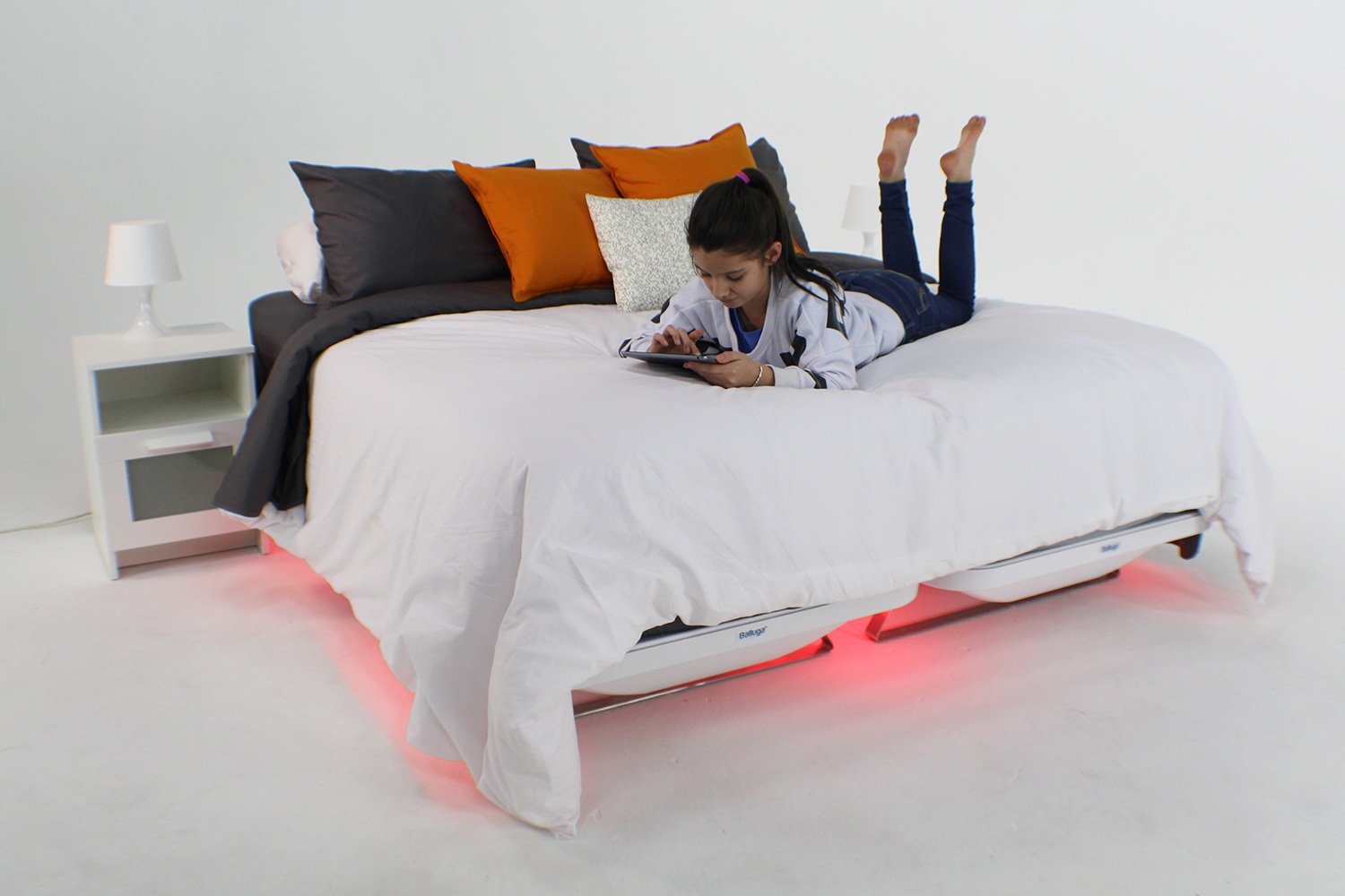 balluga is a smart bed with ac and air suspension girl on
