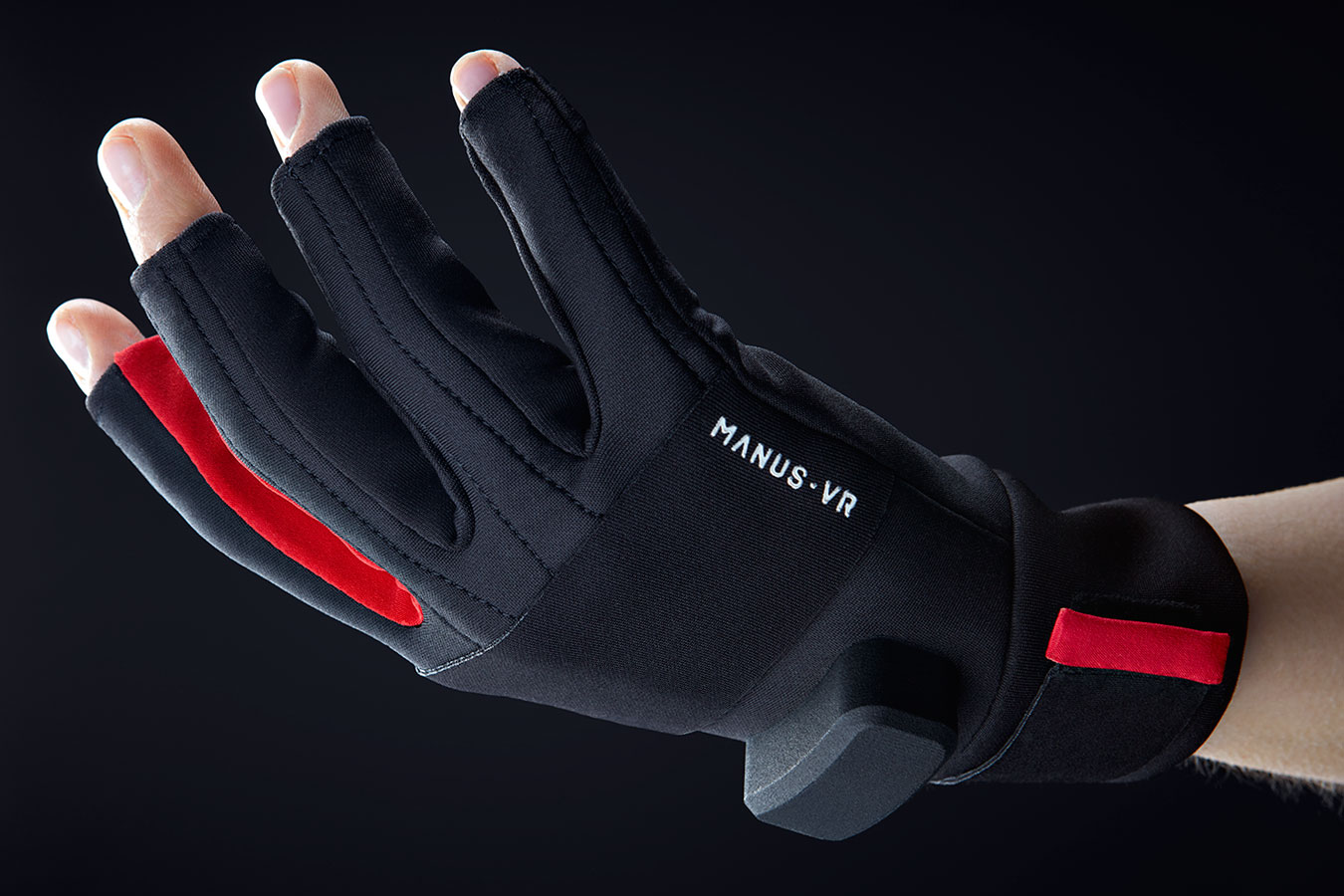 Día del Maestro suelo Intenso Manus VR gloves let you reach out and touch the future | Digital Trends