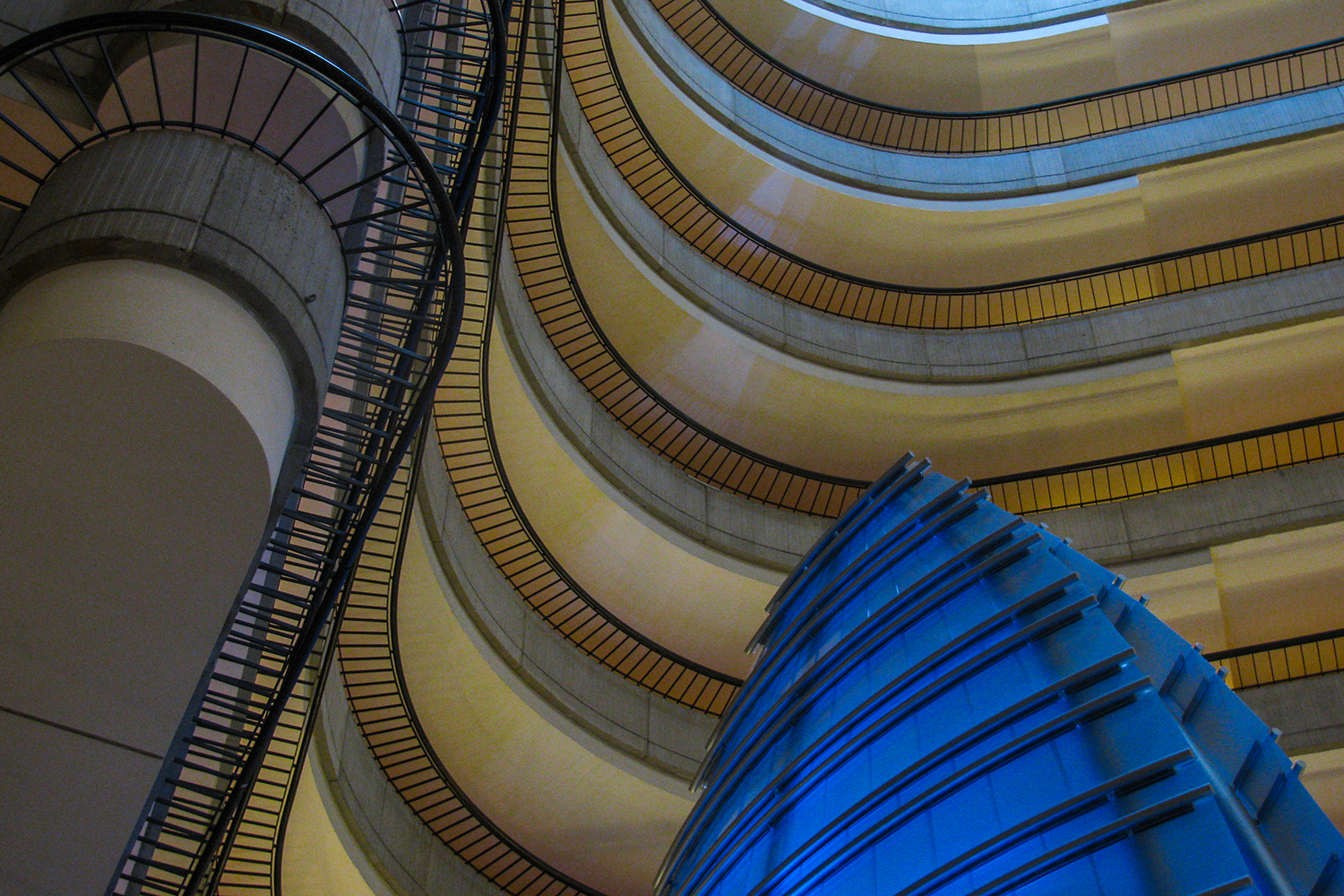 10 famous movie locations you can actually visit marriott marquis atlanta 2