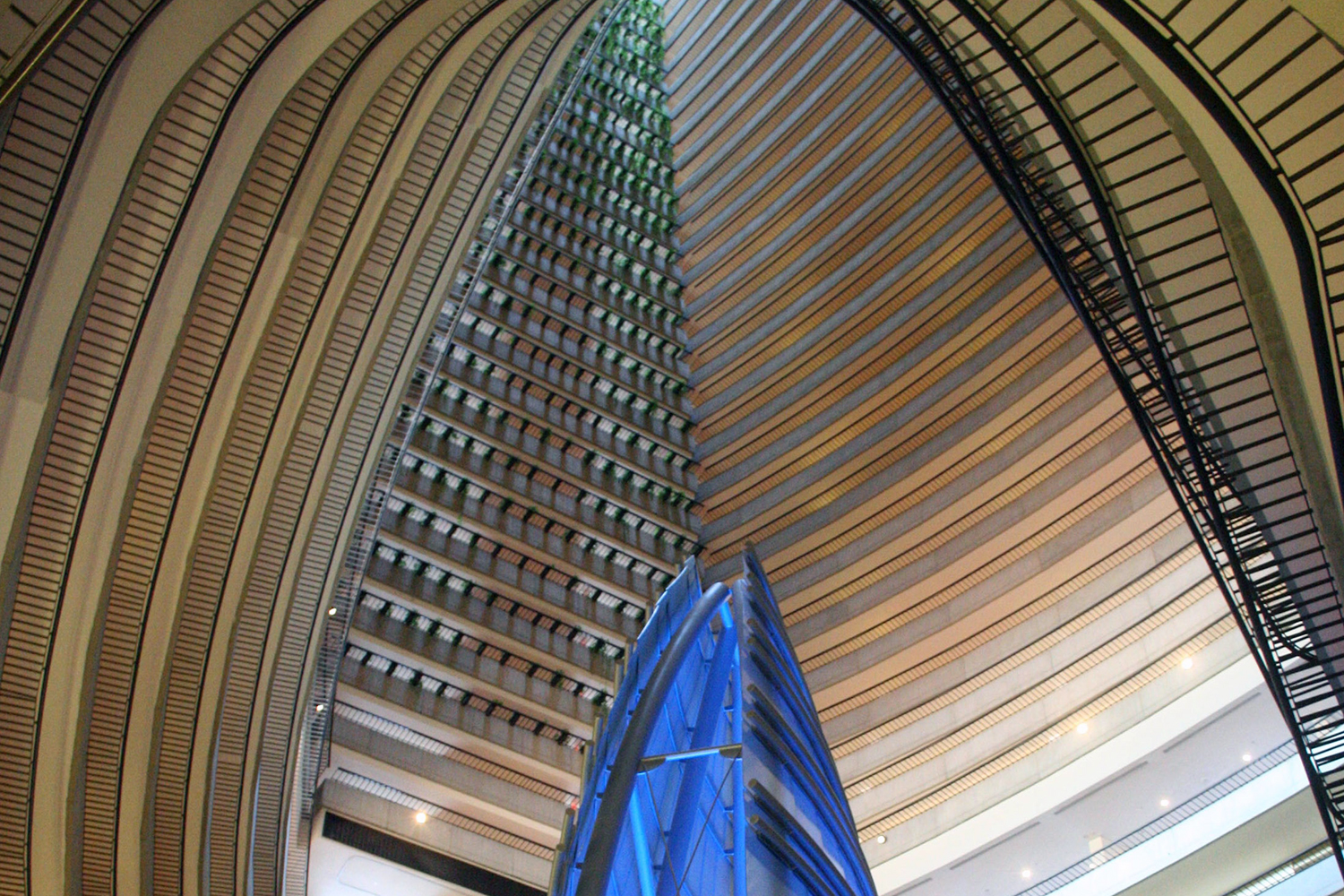 10 famous movie locations you can actually visit marriott marquis atlanta 4