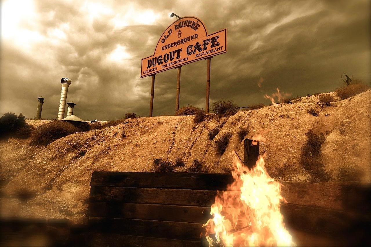 coober pedys residents live in underground dugouts old miners dugout cafe 0013