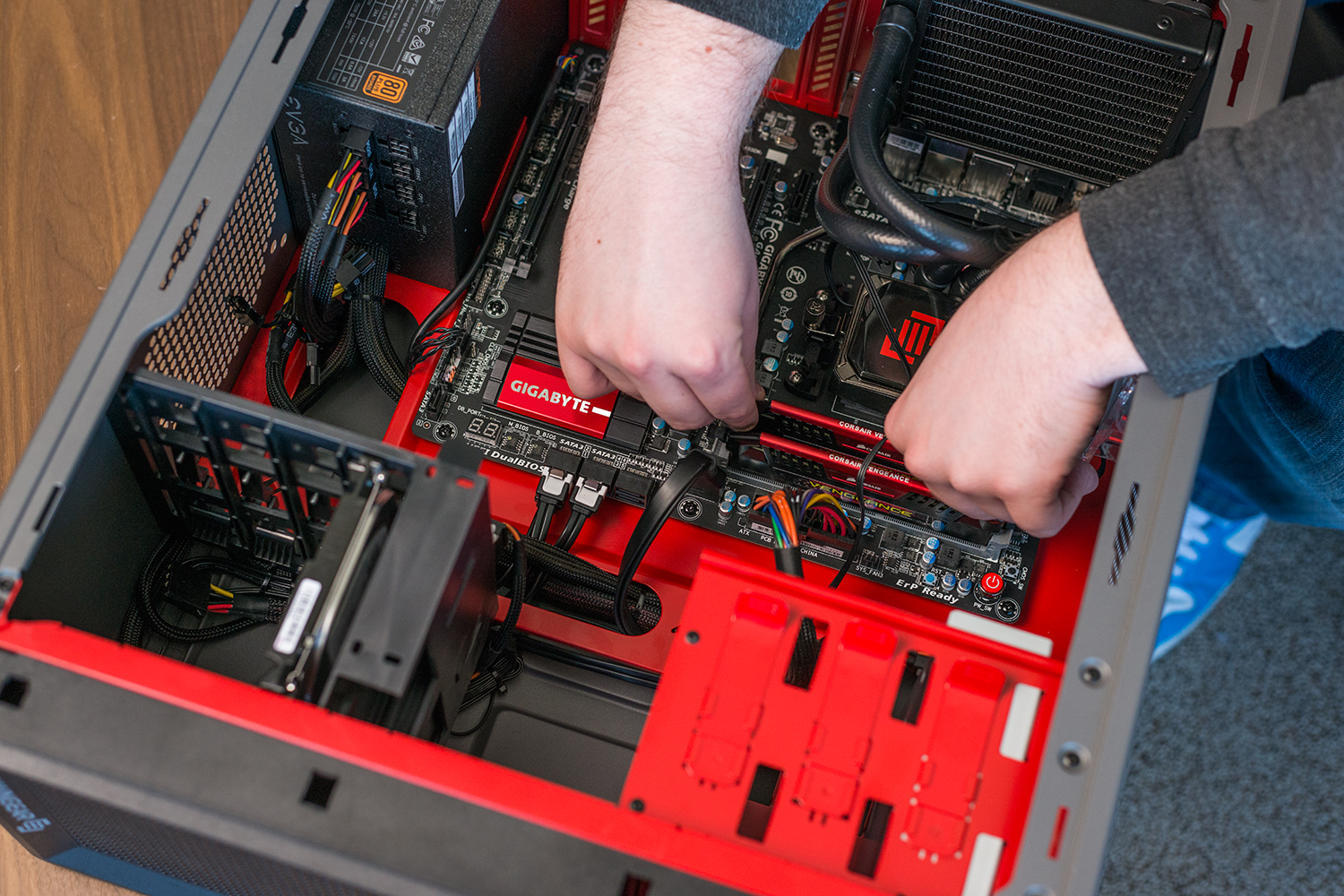 How to build a PC from scratch: A beginner’s guide | Tech Reader