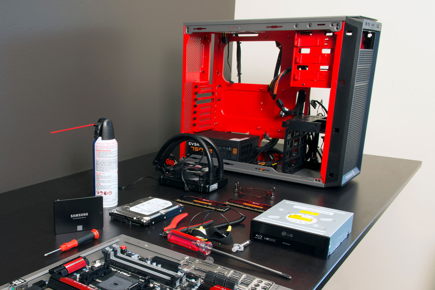 Corsair PC Build Kit review