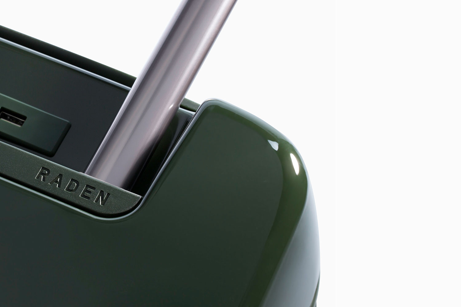 raden smart luggage about connected