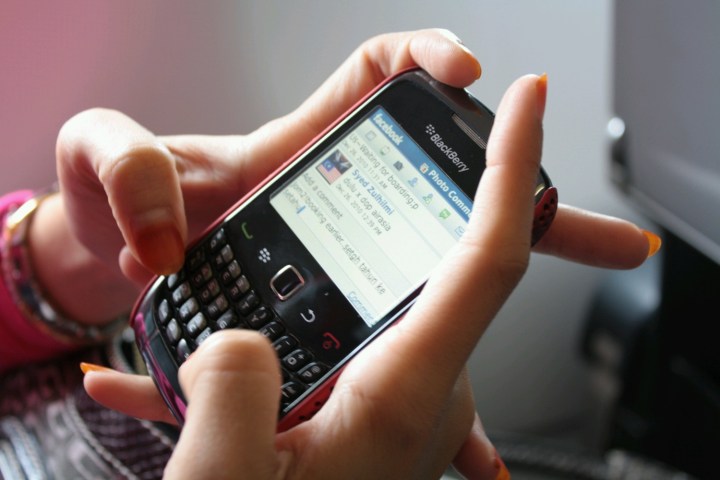 tcl blackberry ces facebook on old