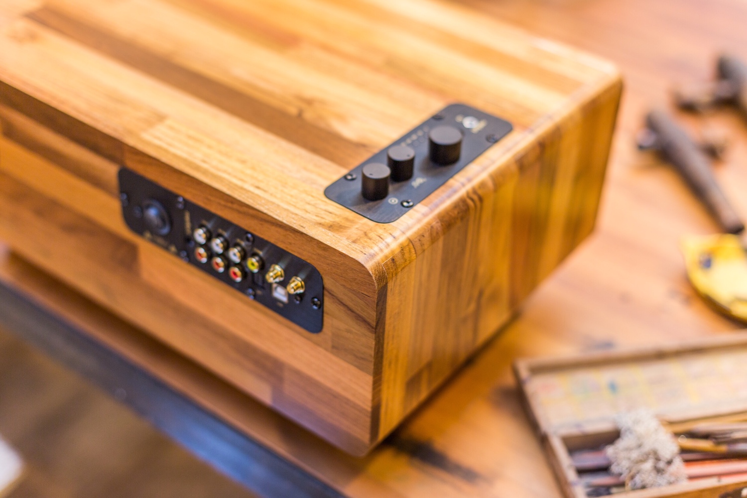 min7 handmade wooden speaker kickstarter minfort 3