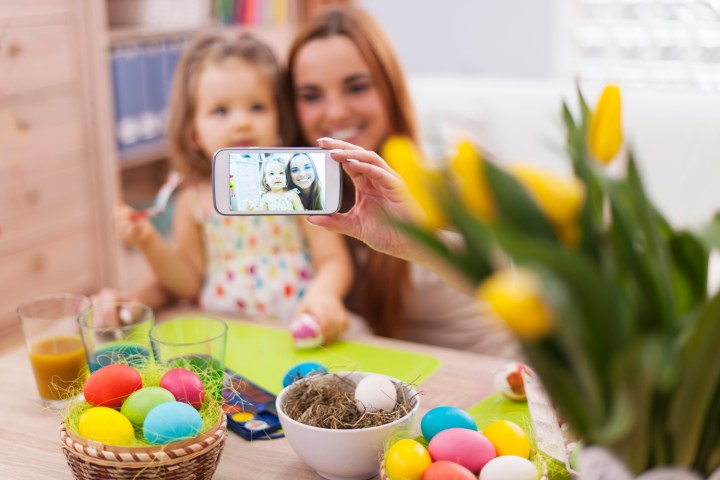 teen sues parents facebook mother and daughter taking self portrait while easter time