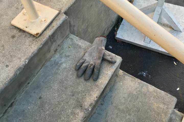 tom hanks lost and found  glove