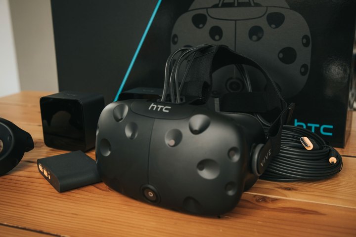 HTC VIVE