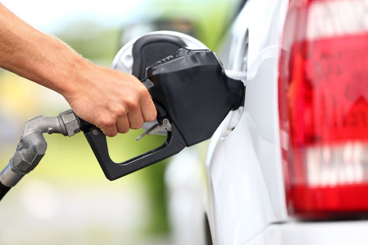 automakers lobby trump emissions rules pumping gas need premium 0001