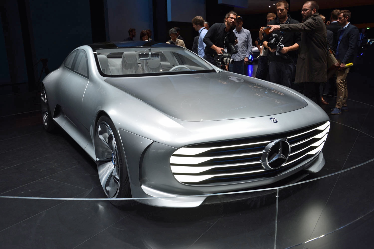 Mercedes-Benz Concept IAA