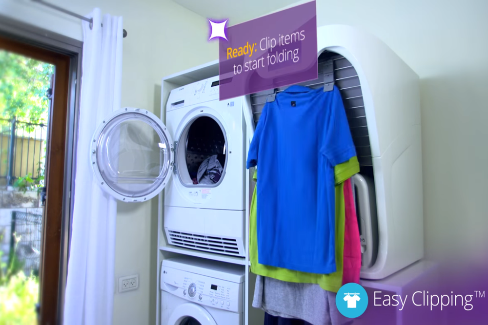 The Foldimate Automatically Folds All Your Laundry