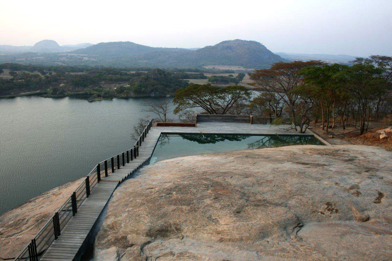 gota dam residence in africa 0020