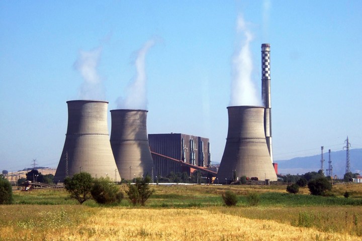Power plants carbon emissions
