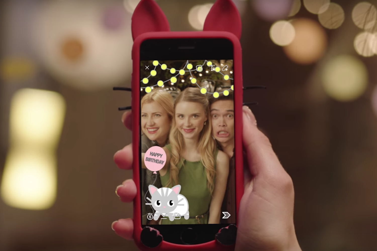 snapchat 217 million users report geofilters