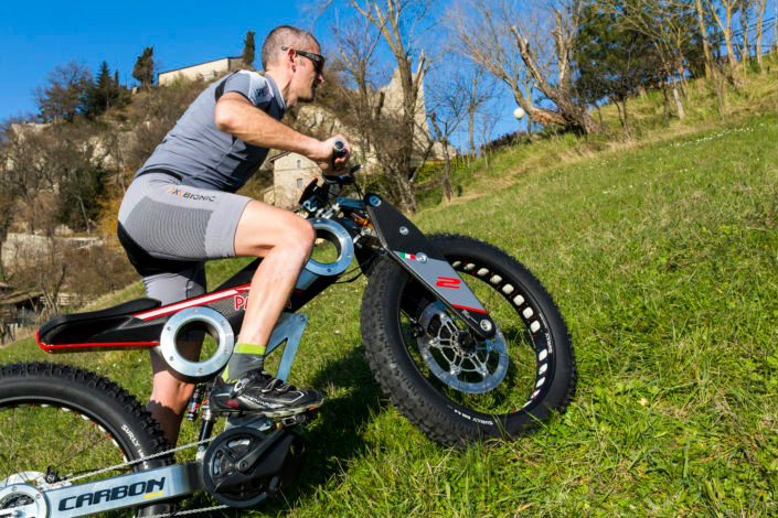 Moto Parilla's Carbon is Sport Utility 