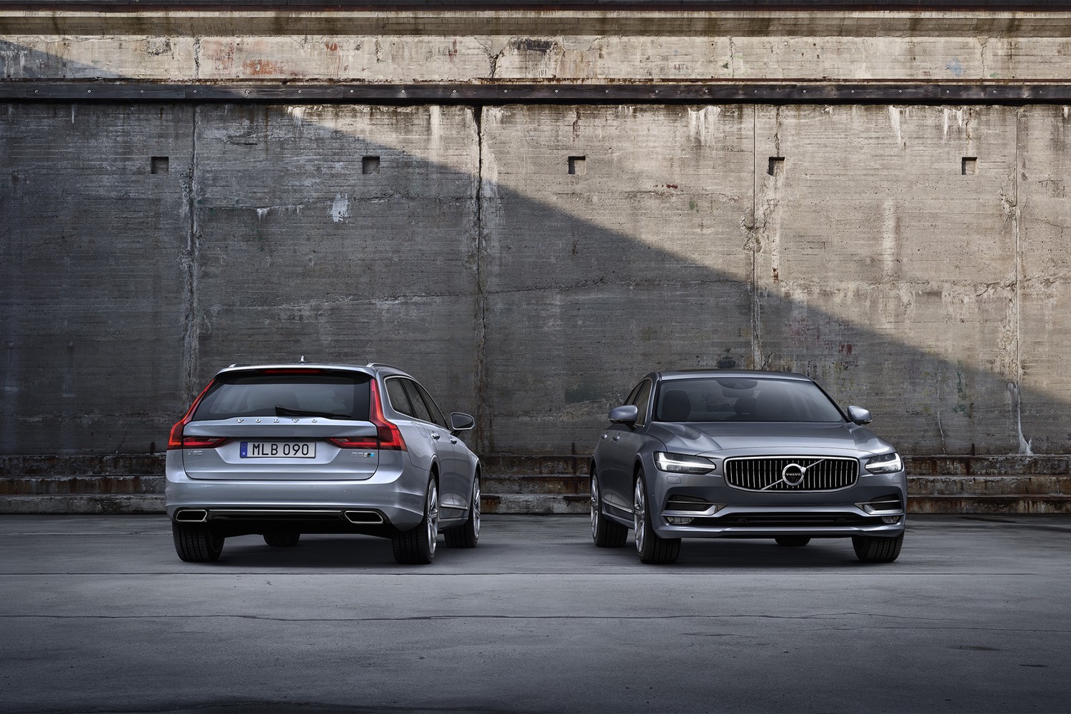 Volvo Cars reveals S90 and V90 with mild hybrid powertrains