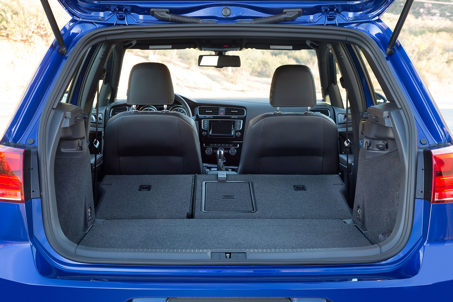 2016 Volkswagen Golf R First Drive | Digital Trends