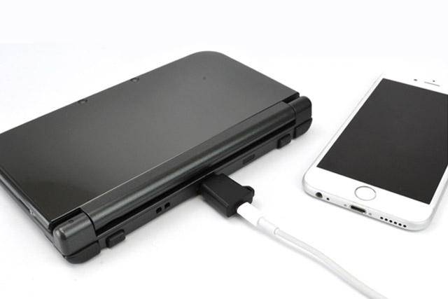 adapter lets iphone or android chargers power 3ds 3dscharger