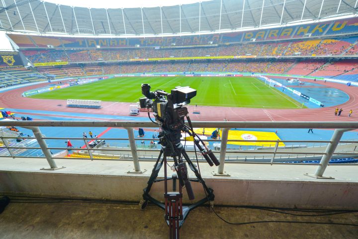researchers teach cameras to follow sports action 54317598  live tv camera