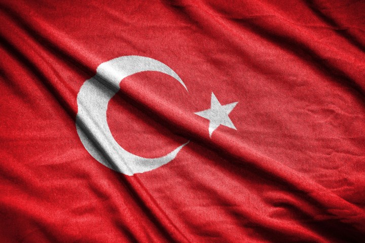 facebook twitter turkey airport attack 42738422  flag