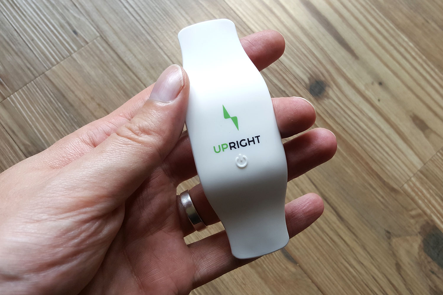 Upright posture training wearable review