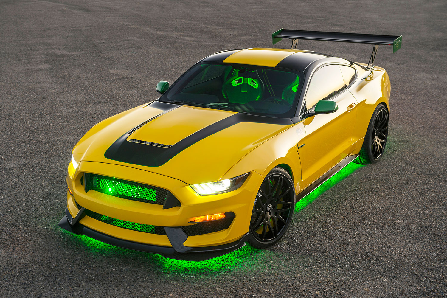 ford ole yeller shelby gt350 mustang specs performance 09