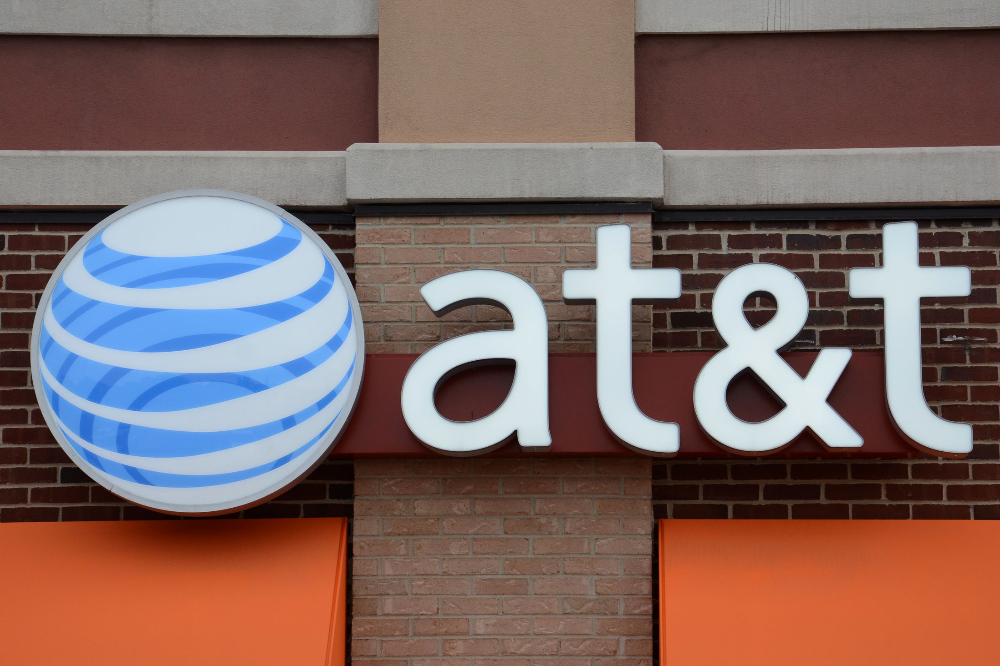 In a disaster, AT&T goes to extremes to get you back online | Digital ...