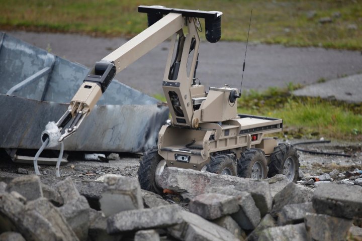 demolition robot powerstation mg 0263
