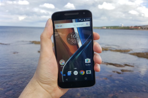 Motorola Moto G4 Plus Smartphone Review - Reviewed