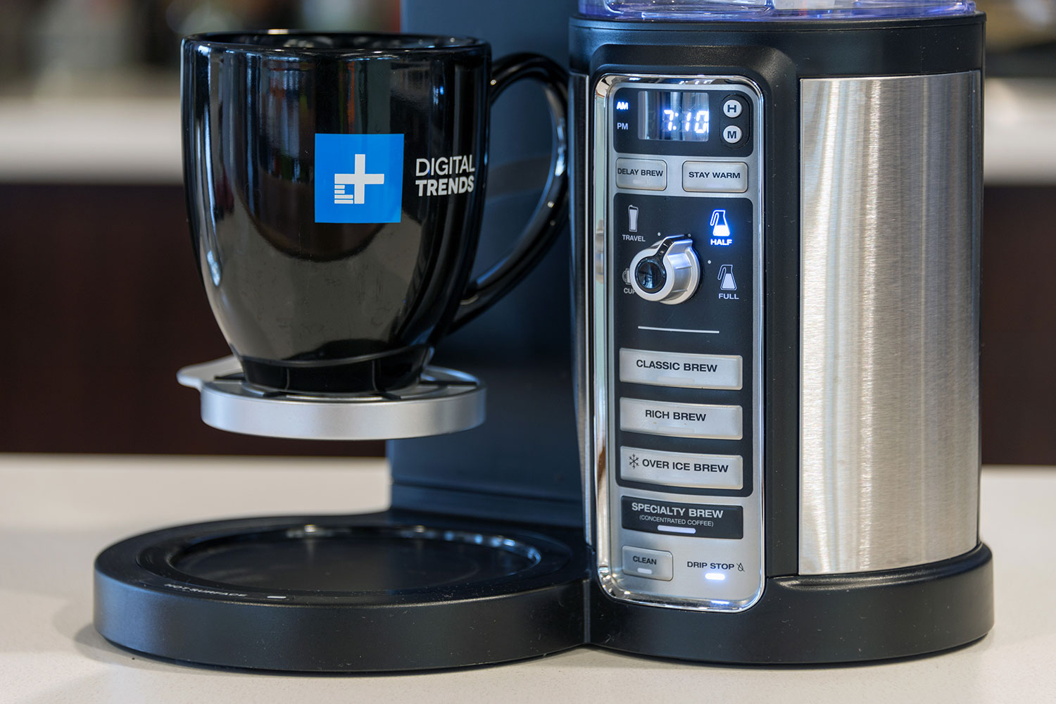 Hamilton Beach The Scoop Single Serve Coffee Maker Unboxing, Use, and  Review. 