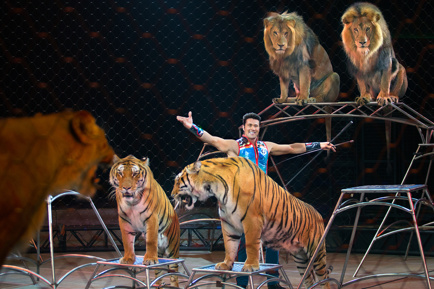 Ringling Brothers new high-tech circus