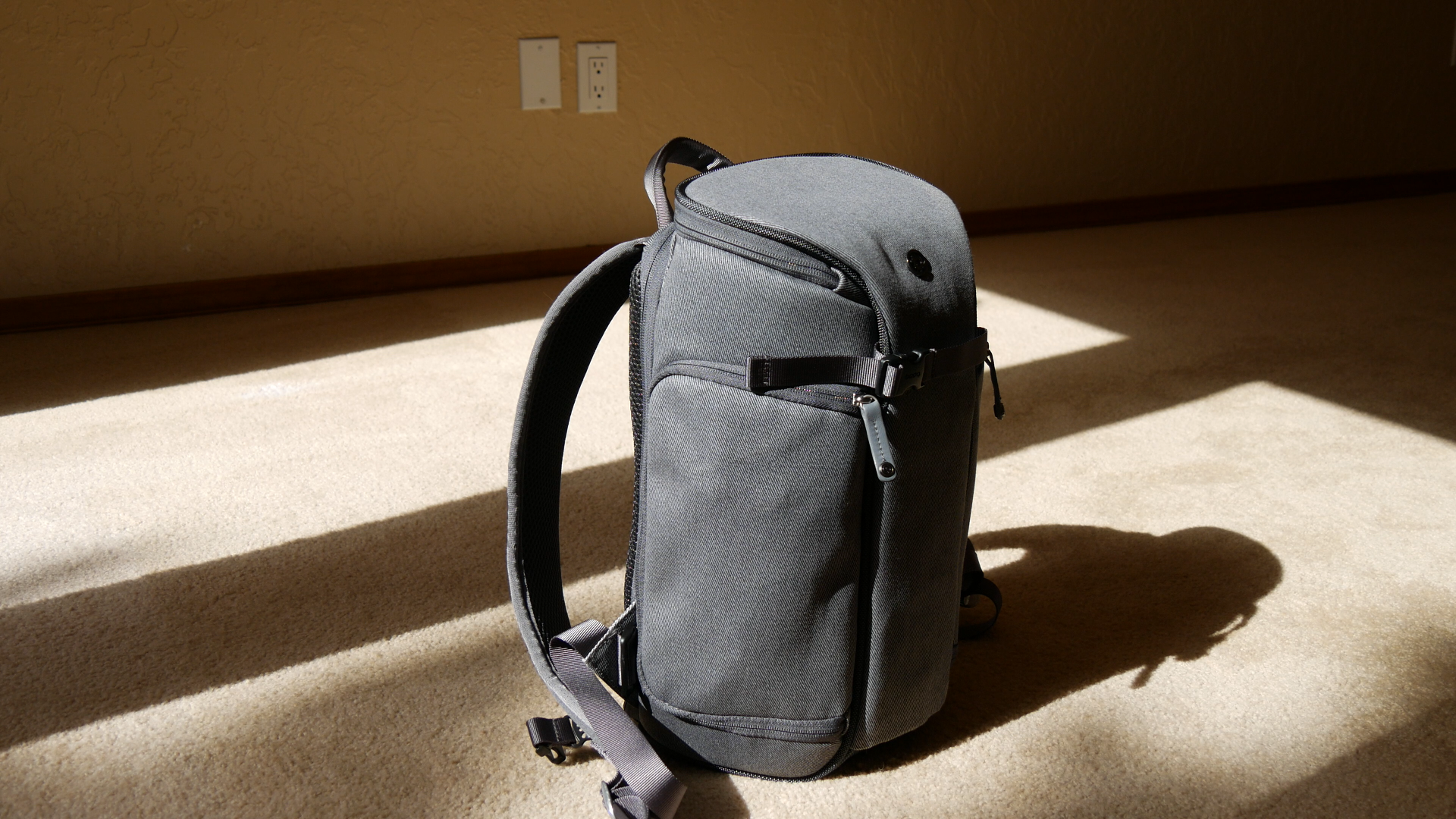 booq slimpack review camera backpack slim02