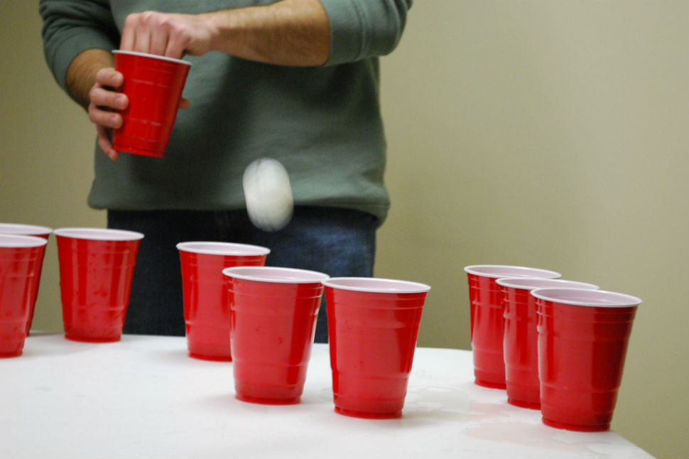 Roomba Beer Pong a Real Drinking Game | Digital Trends