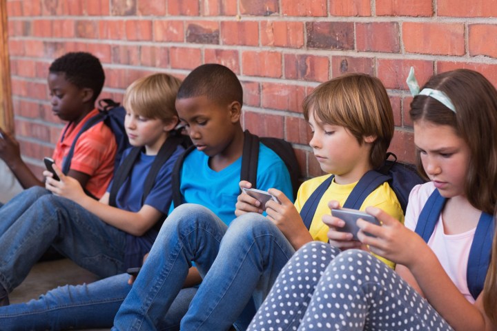 sprint kidsfirstphone website launch kids with phones