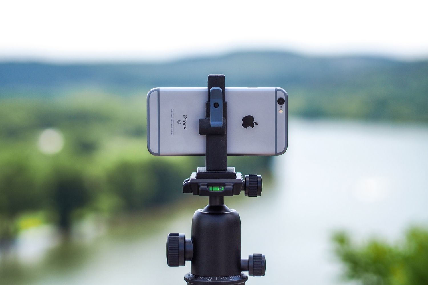 studio neat glif kickstarter tripod mount smartphones new quick release 10