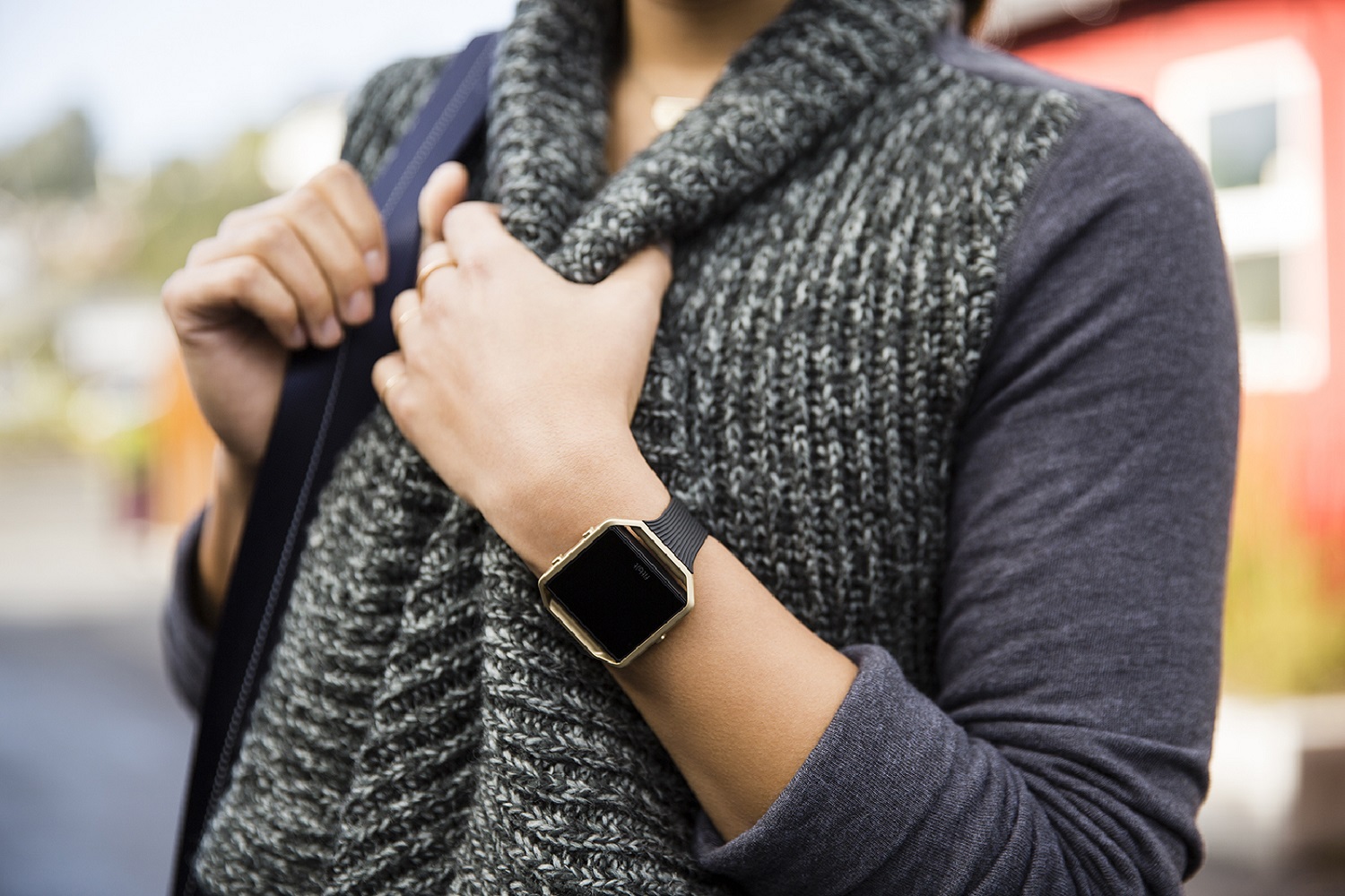 Fitbit's Alta and Blaze Are Now Available in Gold | Digital Trends