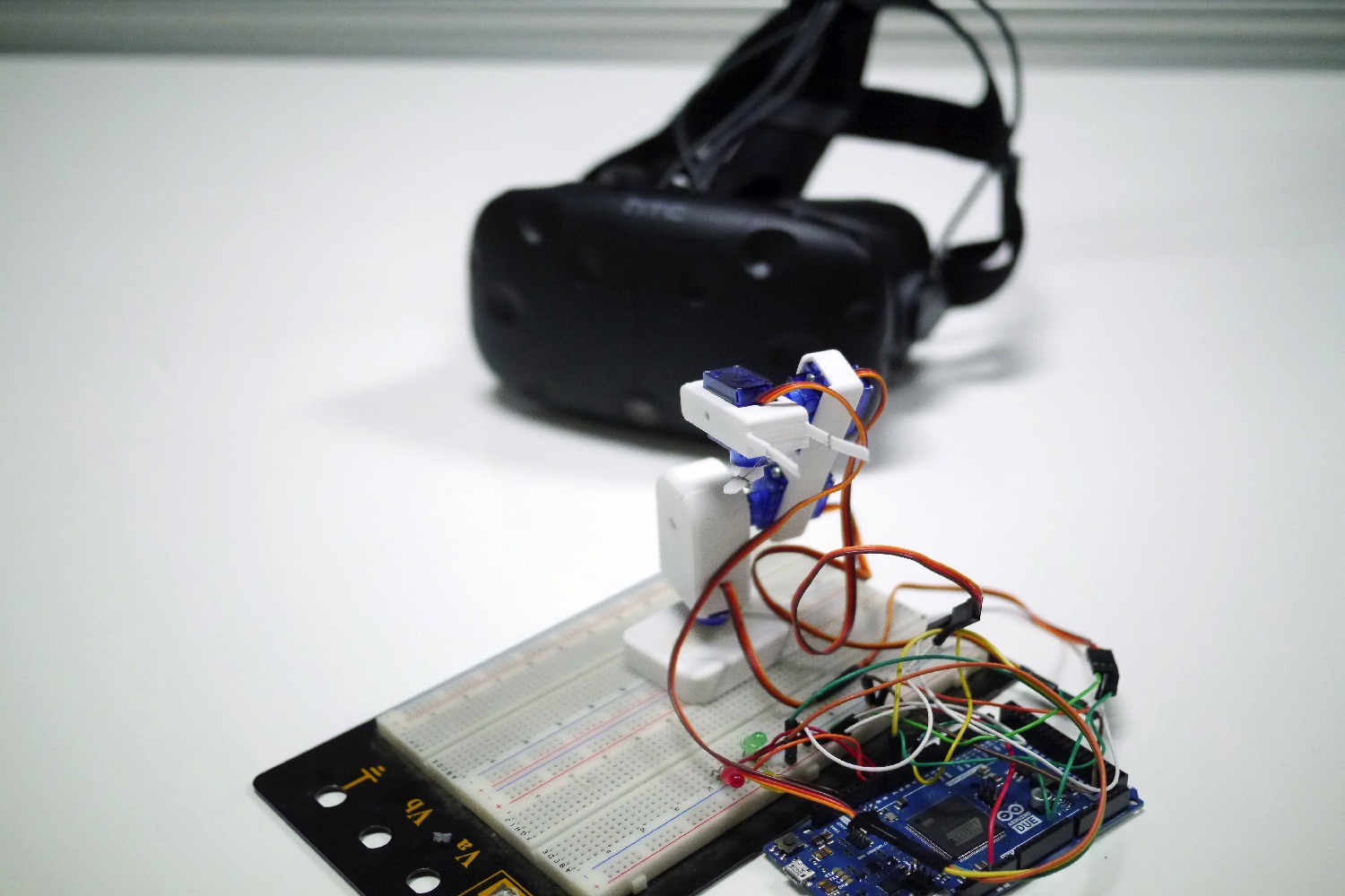 virtual reality robot arm headset and 1