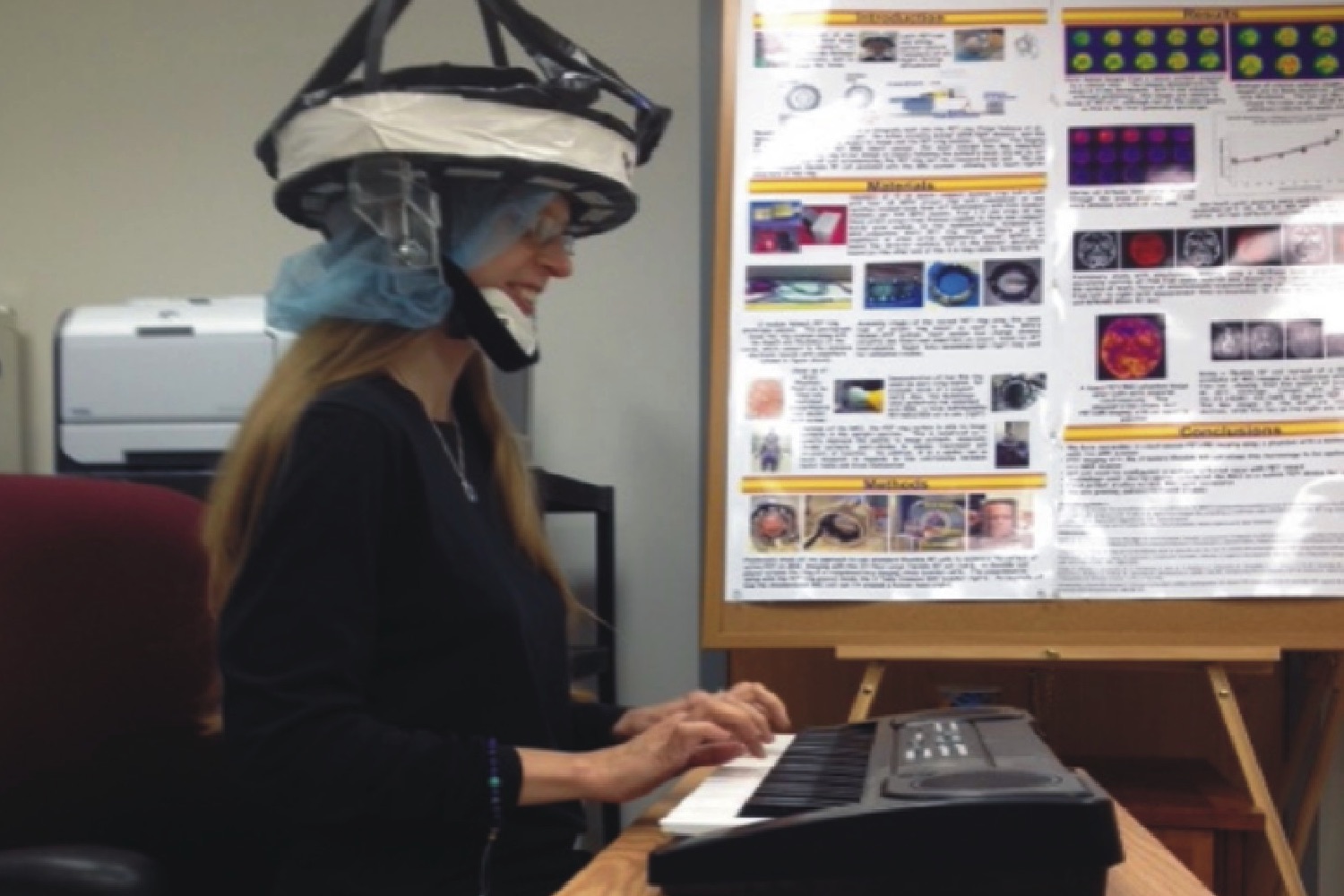 portable brain scanner pet helmet piano
