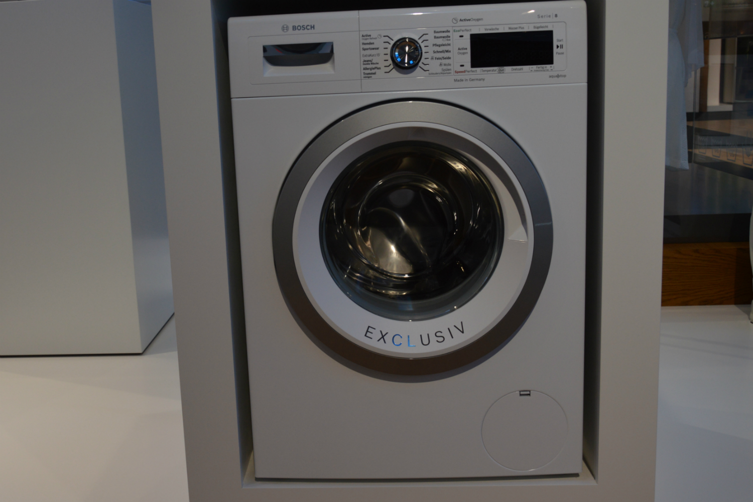 cool washers and dryers from ifa 2016 bosch active oxygen
